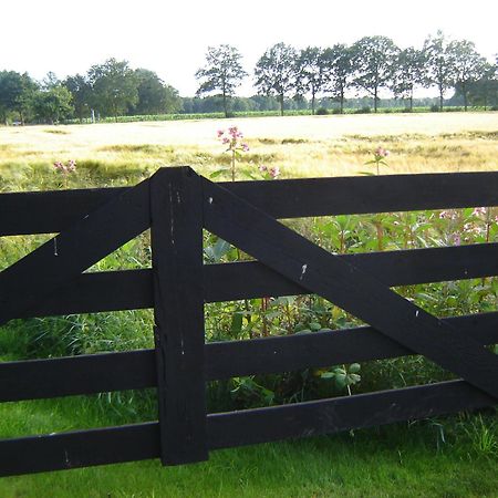 Bed En Breakfast De Boksloot Ravenswoud Exterior photo
